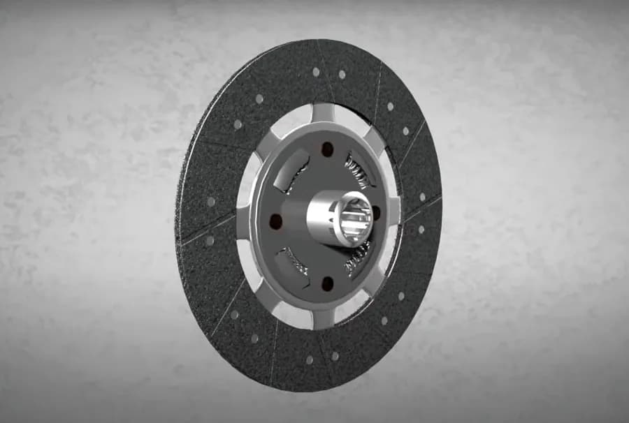 Kiedy wymiana sprzęgła? Objawy zużycia i koszty, które musisz znać