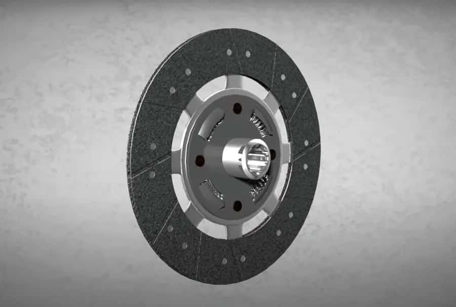 Kiedy wymiana sprzęgła? Objawy zużycia i koszty, które musisz znać