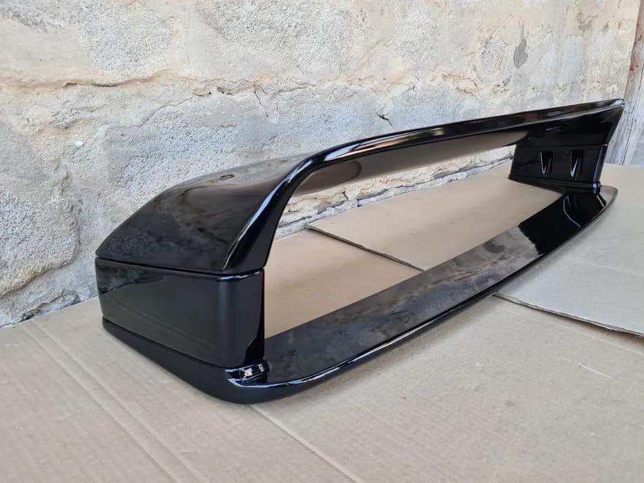 Oryginalny spojler do BMW E36 – najlepsze opcje i porady zakupowe