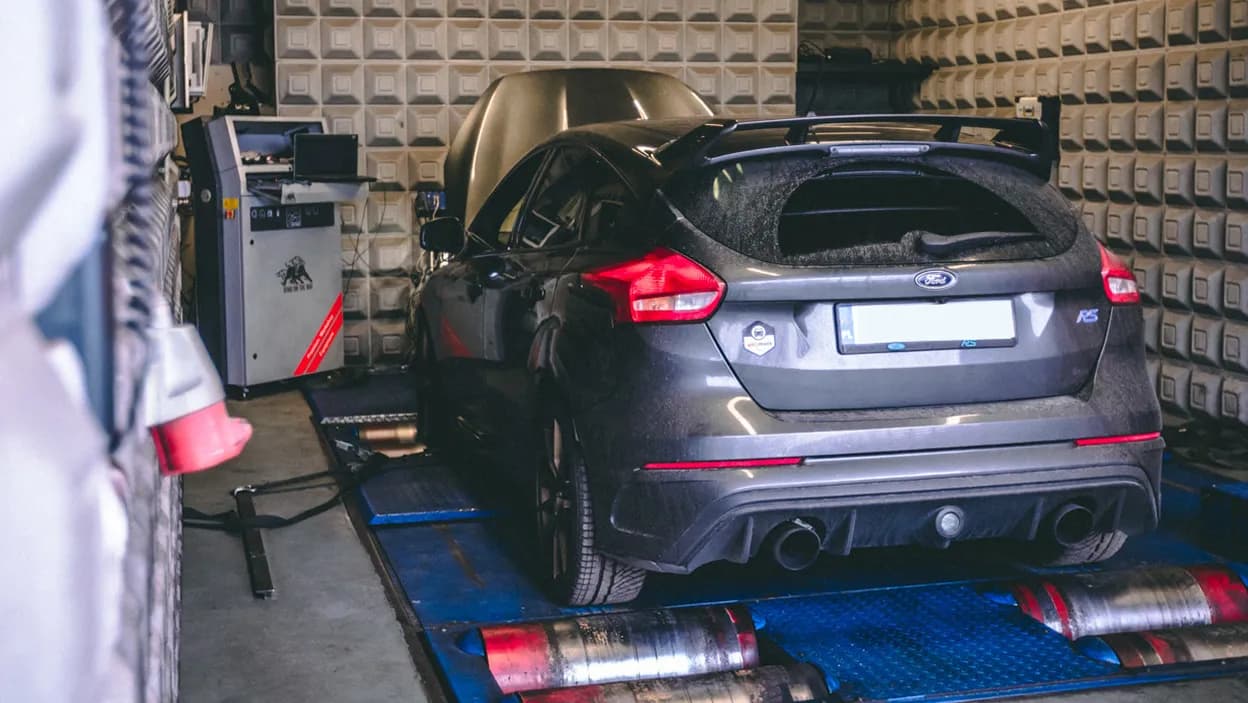 Chip tuning ile daje mocy? Zaskakujące przyrosty mocy silnika