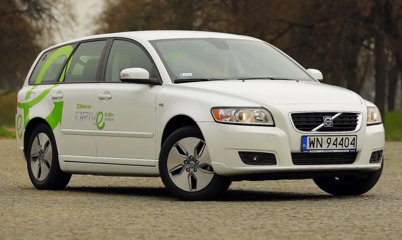 Volvo V50 jaki silnik wybrać – uniknij kosztownych błędów przy wyborze